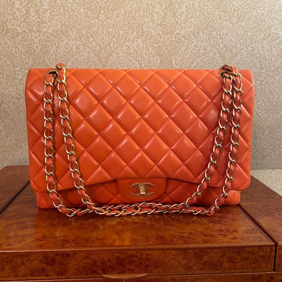 CHANEL Handbags - Chanel maxi classic bag